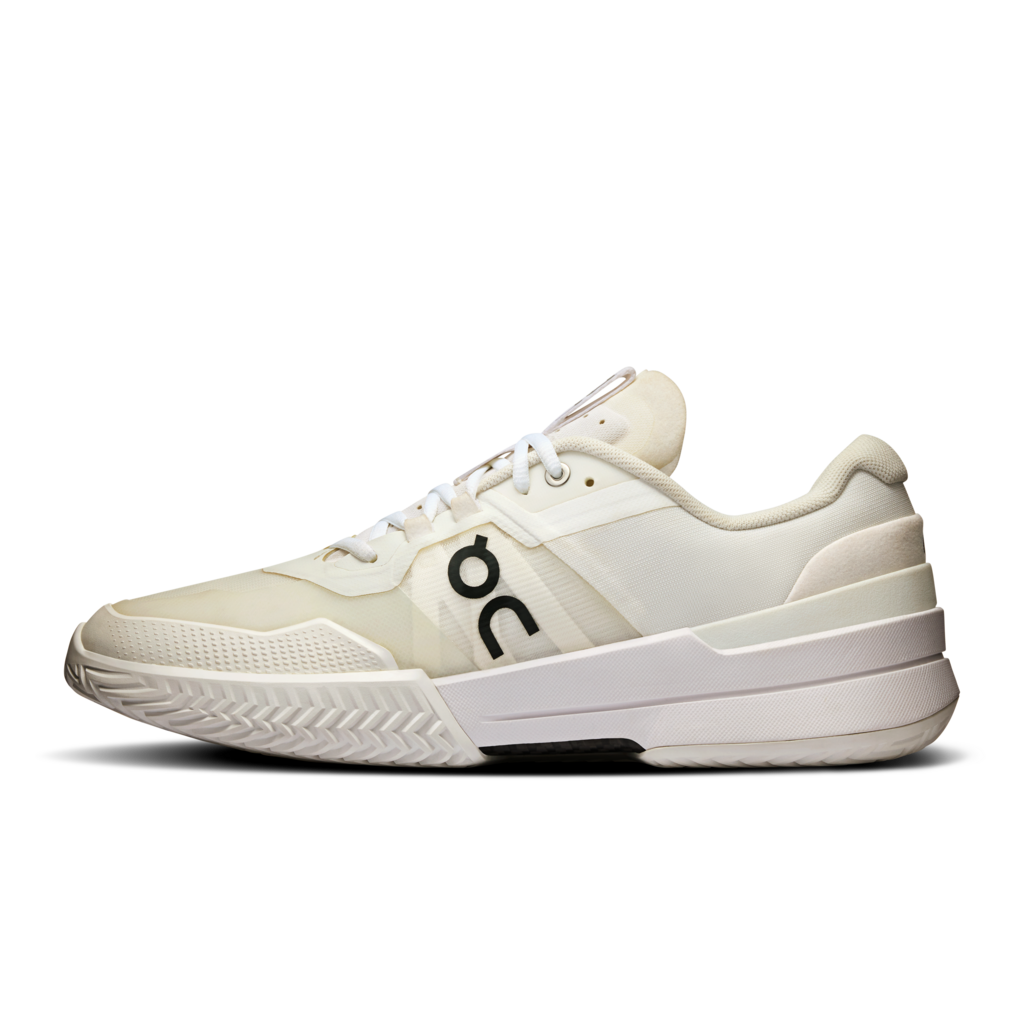 On Mens The Roger Pro 2 - White Lightweighted Shoes