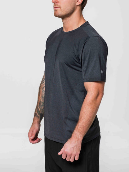 RAÍZ Essential Tee