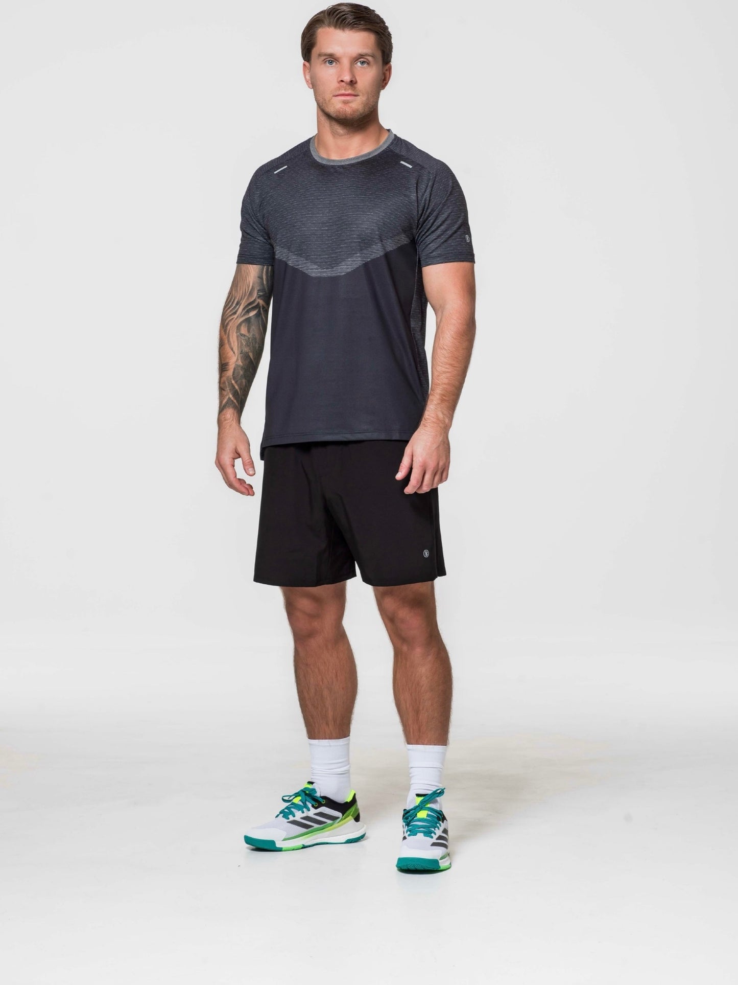 RAÍZ Performance Tee