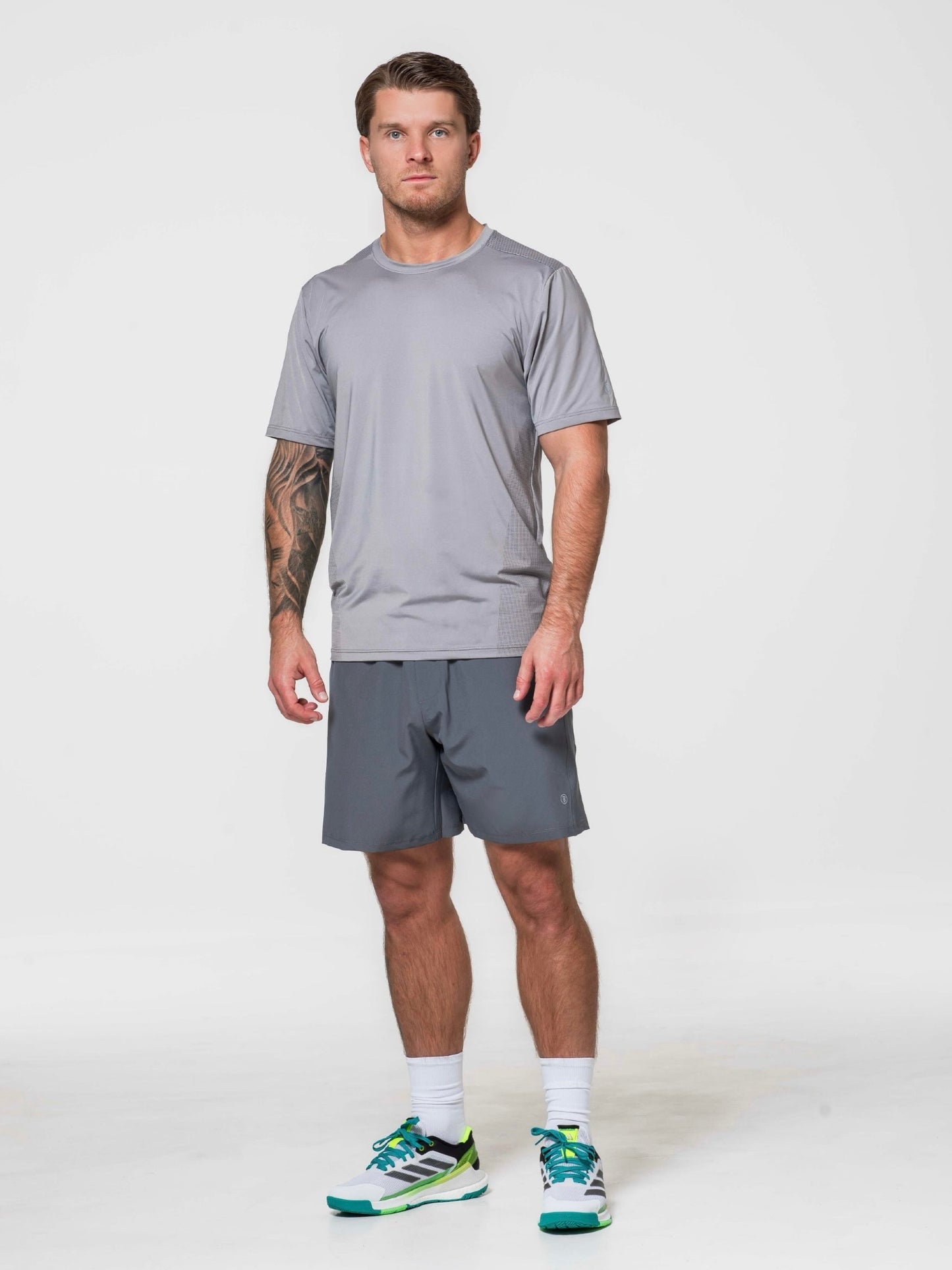 RAÍZ Essential Tee